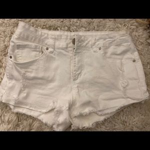 Refuge White Jean Shorts
